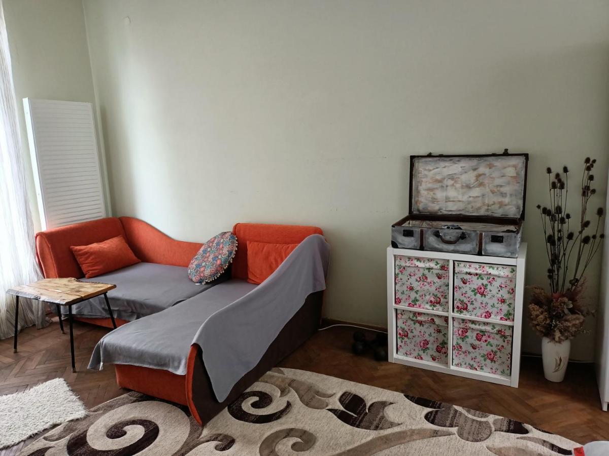 Lovely Apartament In Bucharest, Baba Novac Area Exterior photo